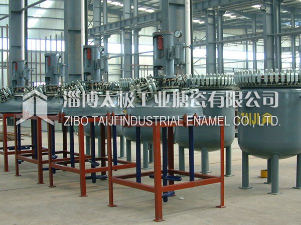 搪玻璃反應(yīng)釜三種壓力控制方式是什么樣的 搪玻璃反應(yīng)釜三種壓力控制方式是什么樣的